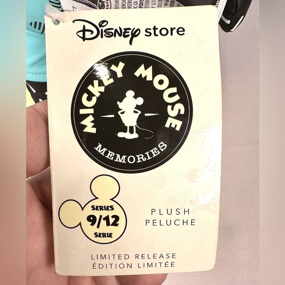 Disney Mickey Mouse Memories limited Time collection 9/12 - Picture 4 of 7